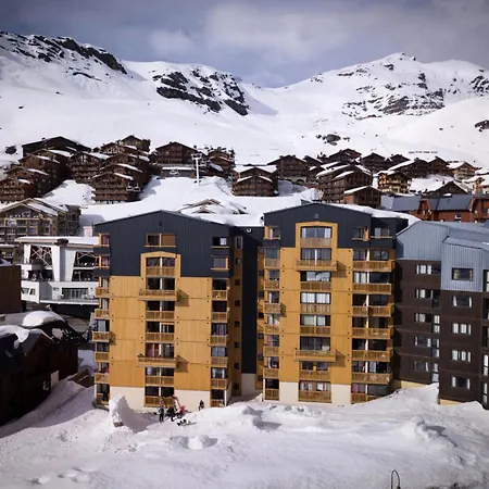 Apartment Cimes De Caron - Location: Proche De La Galerie Commercante Et Des Pistes Mae-9075 *